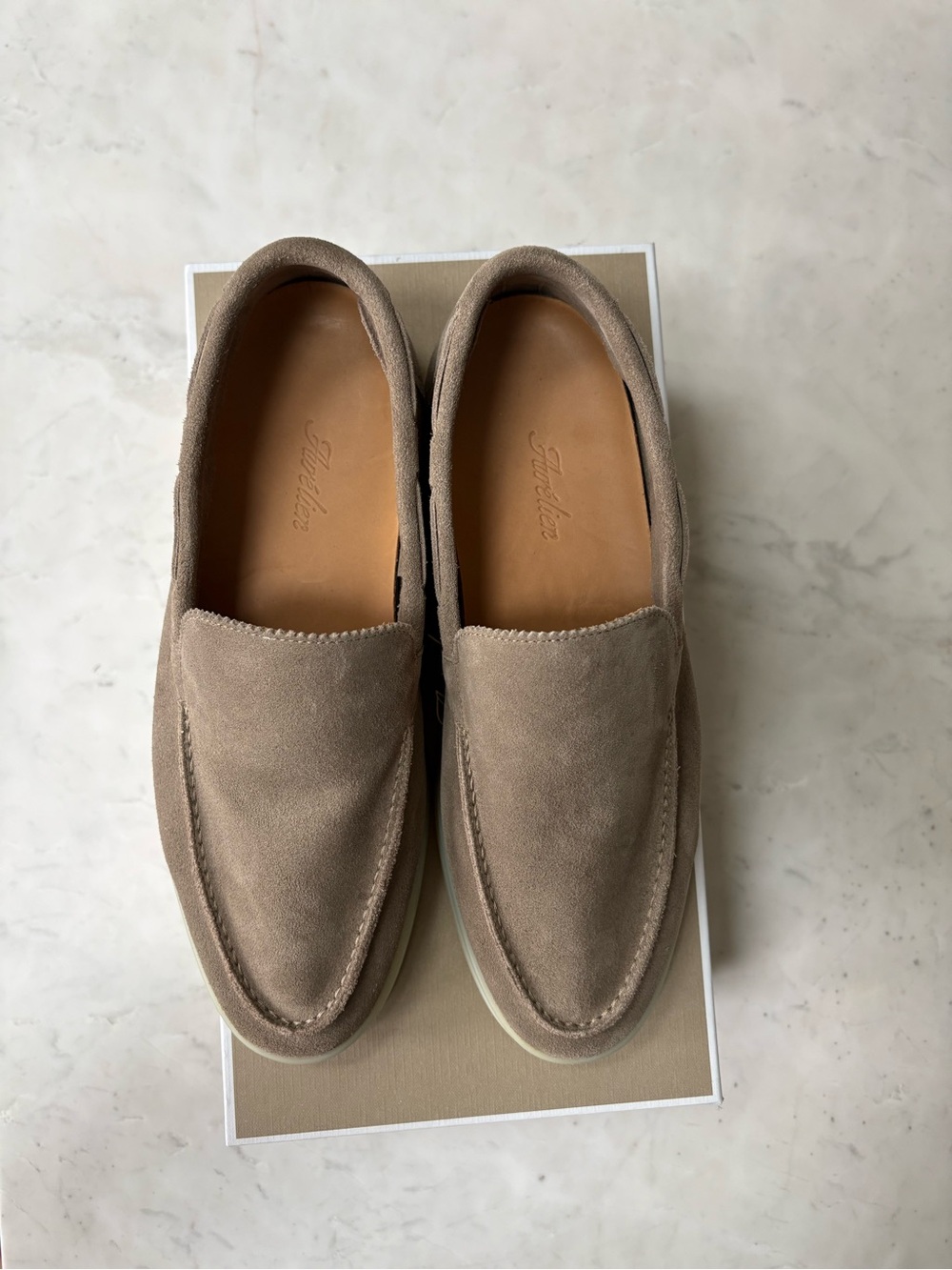 Brand New Men's Aurelien Suede Yacht Loafers in Light Grey — Classic Casual Styl